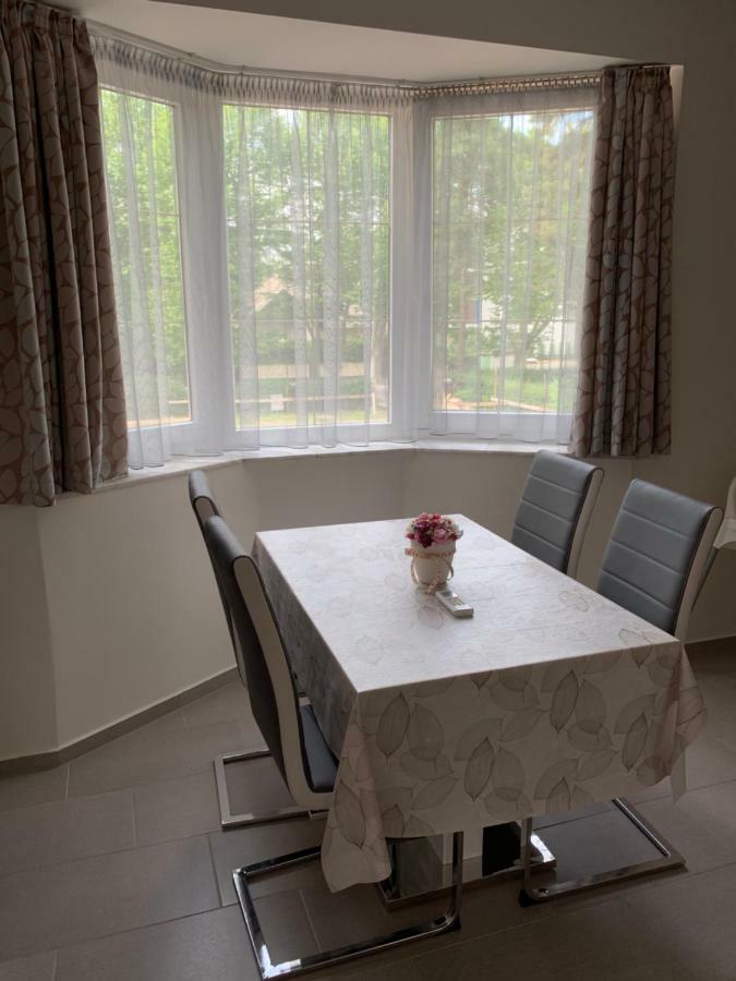 Katica Apartmanok Шіофок Екстер'єр фото